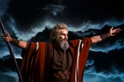 Still of Moses parting the Red Sea from the movie The Ten Commandments 