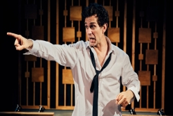 Scene from the play with Ronnie Marmo as Lenny Bruce