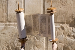 Simchat Torah prayer