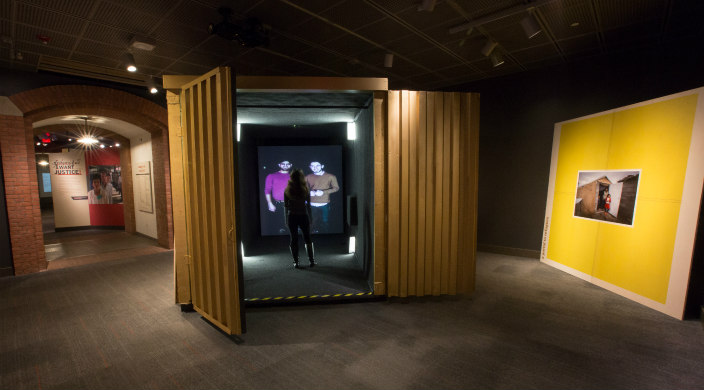 A new exhibit at the US Holocaust Memorial Museum allows visitors to video chat with refugees
